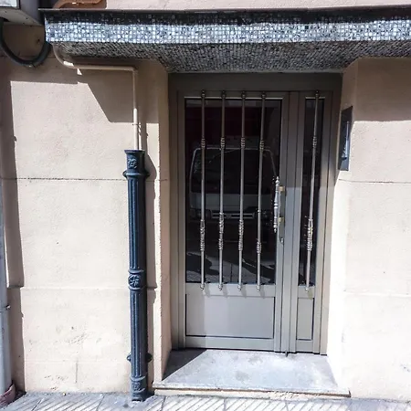 Apartamento Nuevo Cerca Centro , Wifi Y Calefacción *